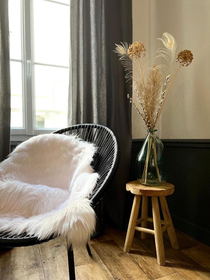 Bel Appartement Proche Gare, Centre Ville D'อองเชร์ ภายนอก รูปภาพ